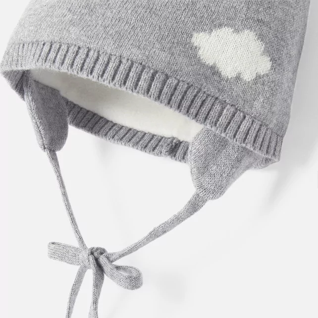 Baby boy hat with pompon